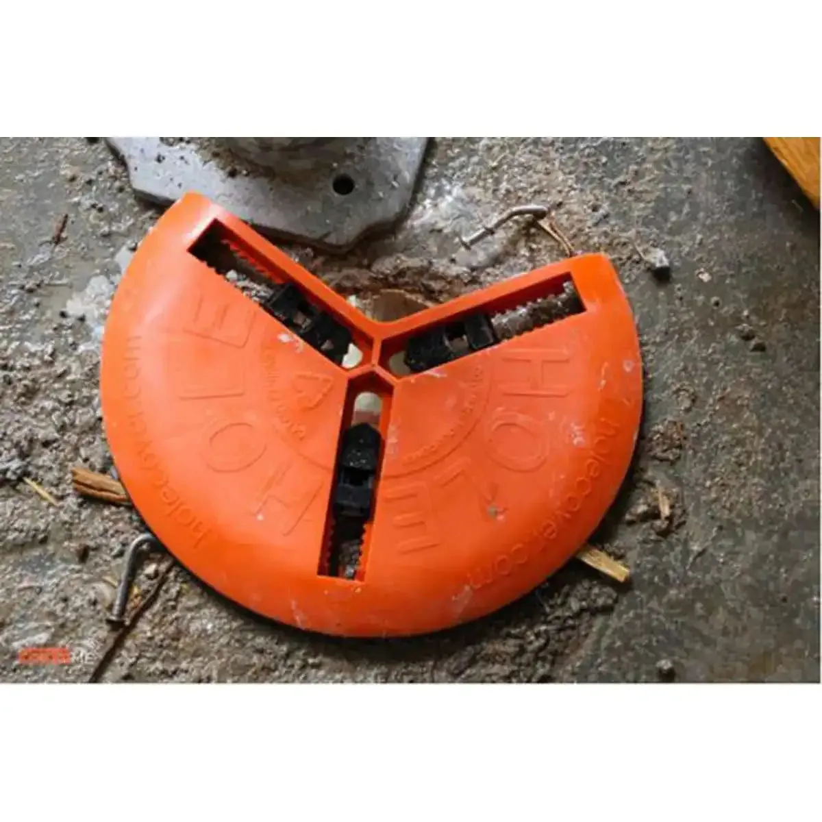 2-6” Wedge Adjustable Holecover
