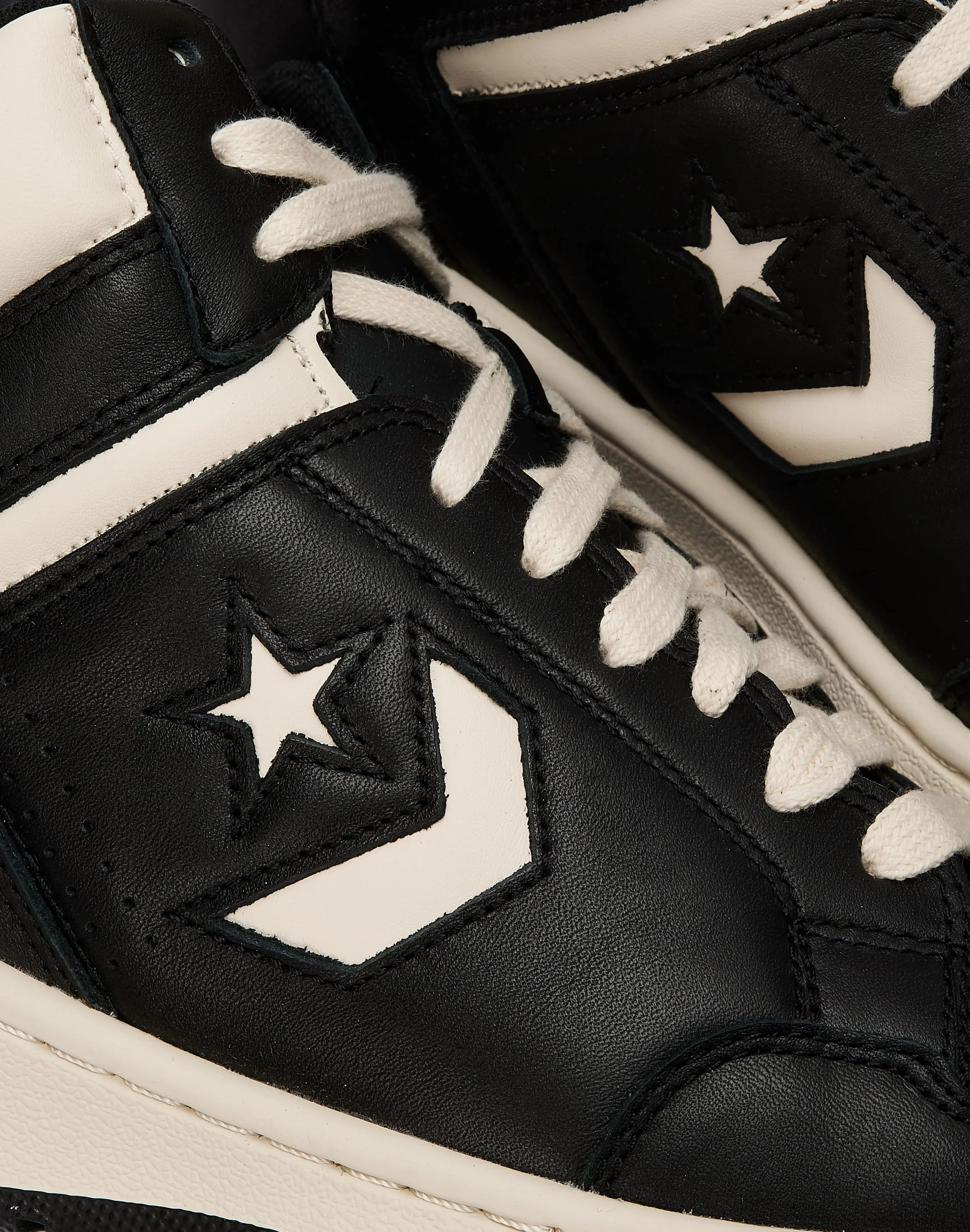 Converse Weapon Mid
