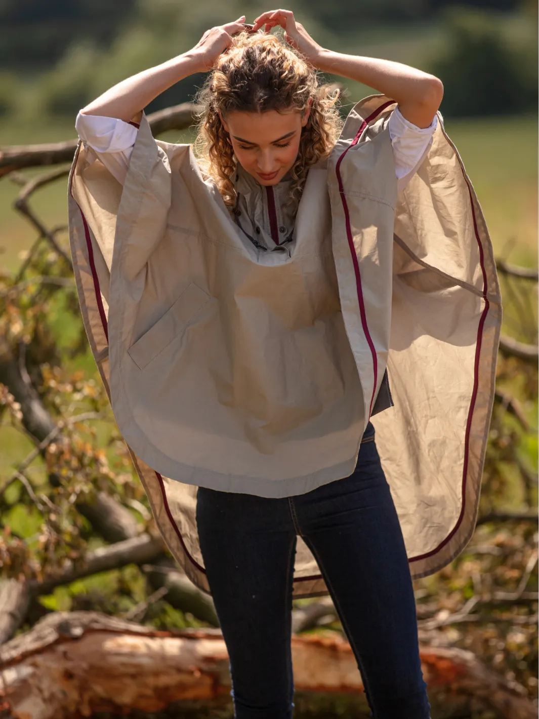 Derby Unisex Dry Wax Cape - Grey