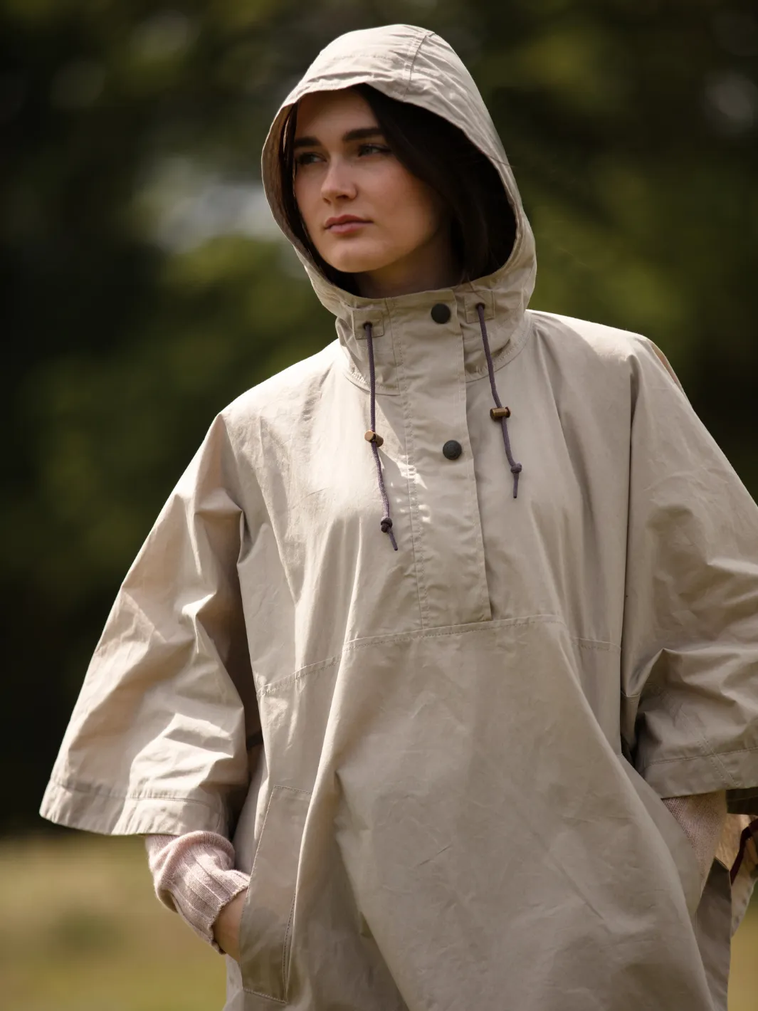 Derby Unisex Dry Wax Cape - Grey