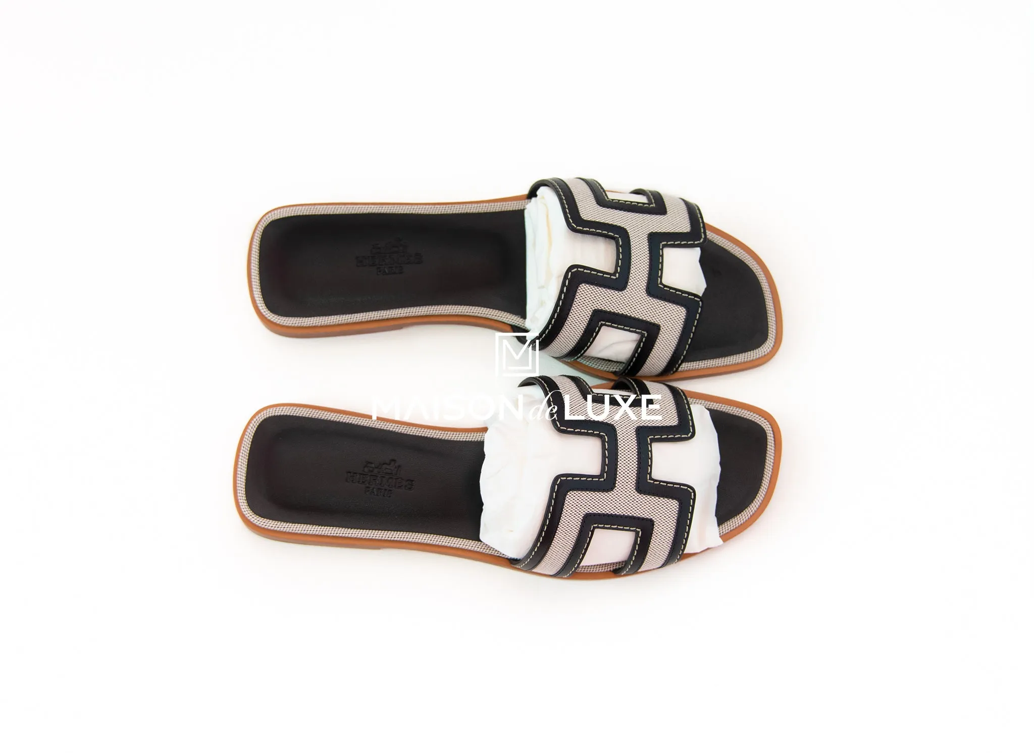 Hermes Women's Canvas Prunoir / Noir Oran Sandal 37