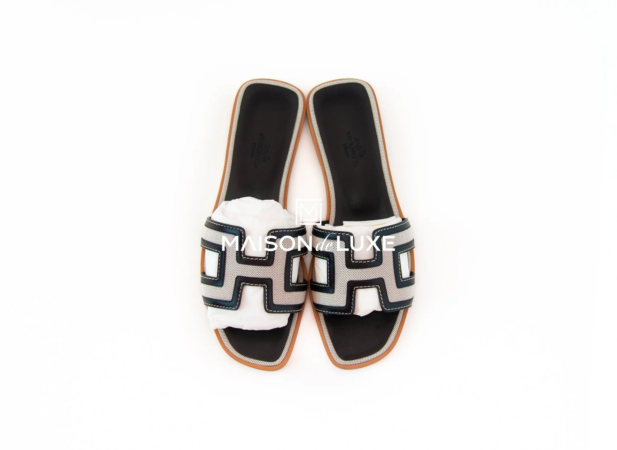 Hermes Women's Canvas Prunoir / Noir Oran Sandal 37