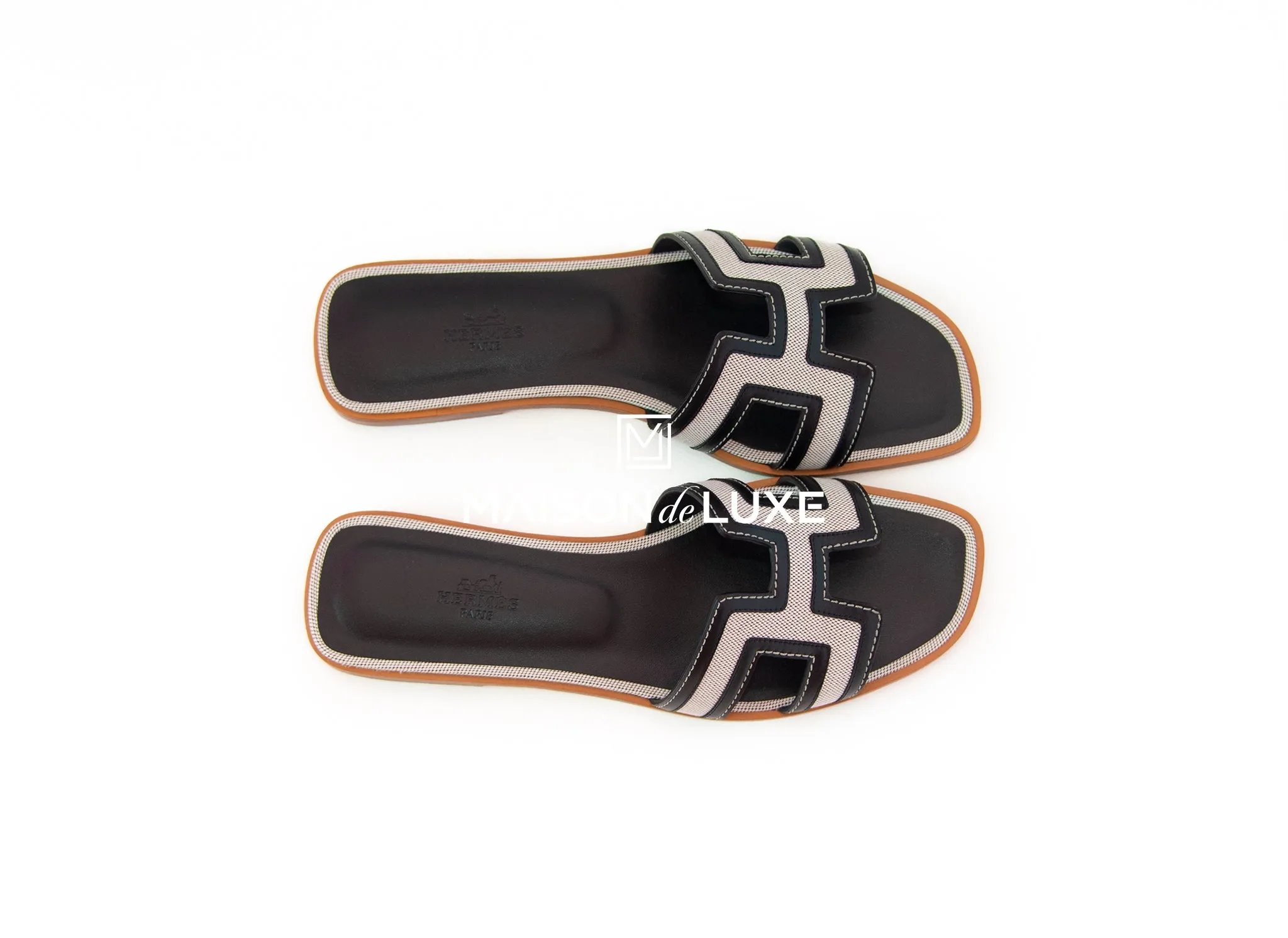 Hermes Women's Canvas Prunoir / Noir Oran Sandal 38.5